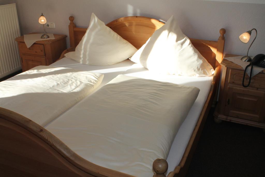 Landhaus Hotel Goeke Hövelhof Δωμάτιο φωτογραφία