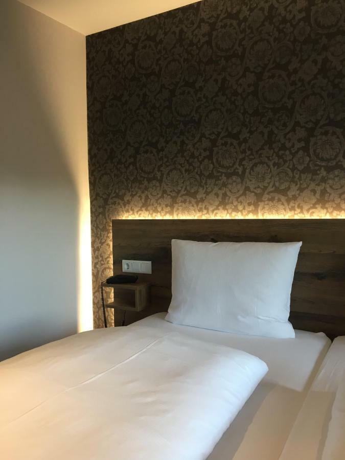 Landhaus Hotel Goeke Hövelhof Εξωτερικό φωτογραφία
