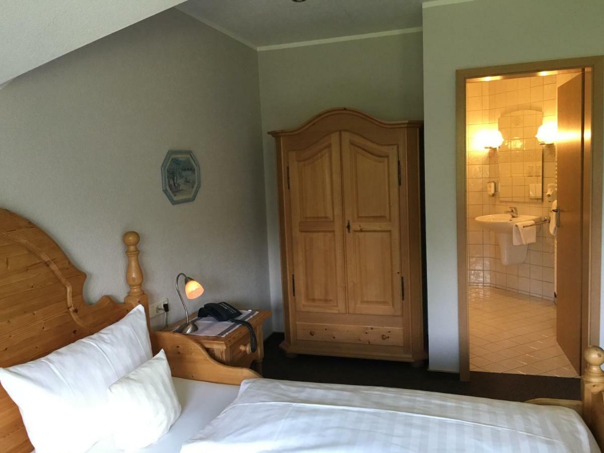 Landhaus Hotel Goeke Hövelhof Εξωτερικό φωτογραφία